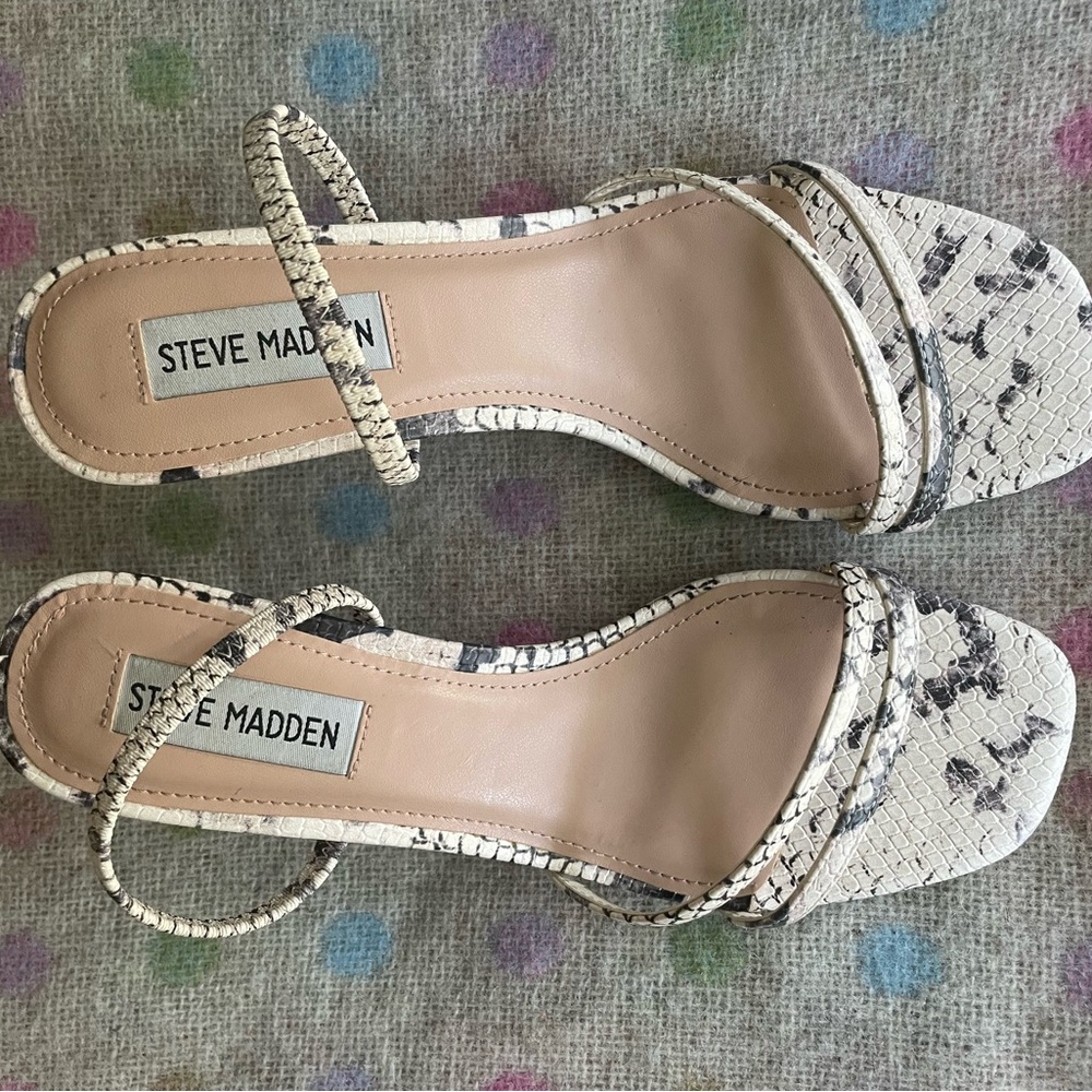 Steve Madden Women's Snakeskin Sandals - Black and Cream